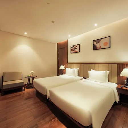 Green Beach Hotel Nha Trang Exterior photo