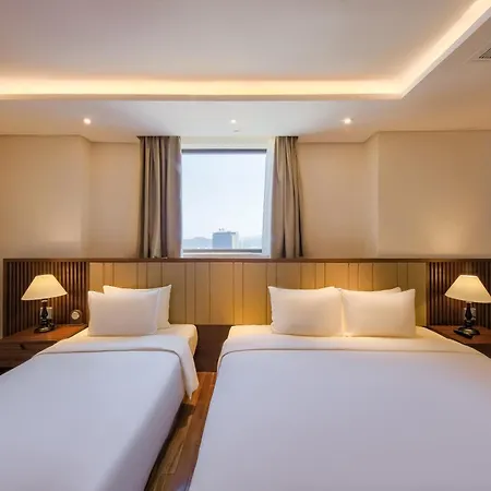 Green Beach Hotel Nha Trang Exterior photo